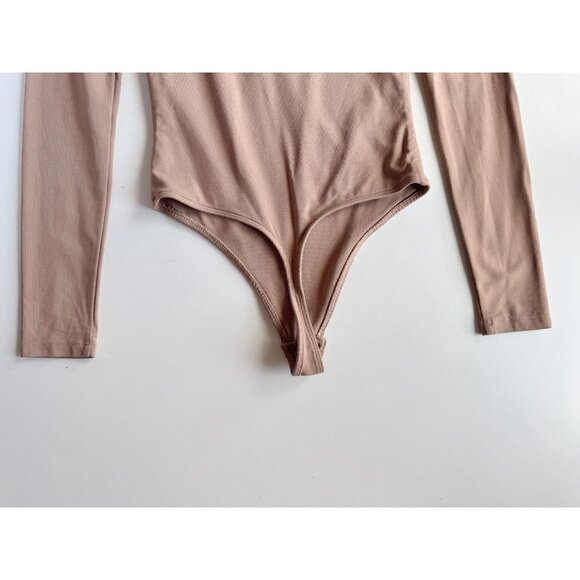 Aritzia BABATON Contour Nude Jersey Square Neck Long Sleeve Bodysuit, Size XS - Picture 6 of 15